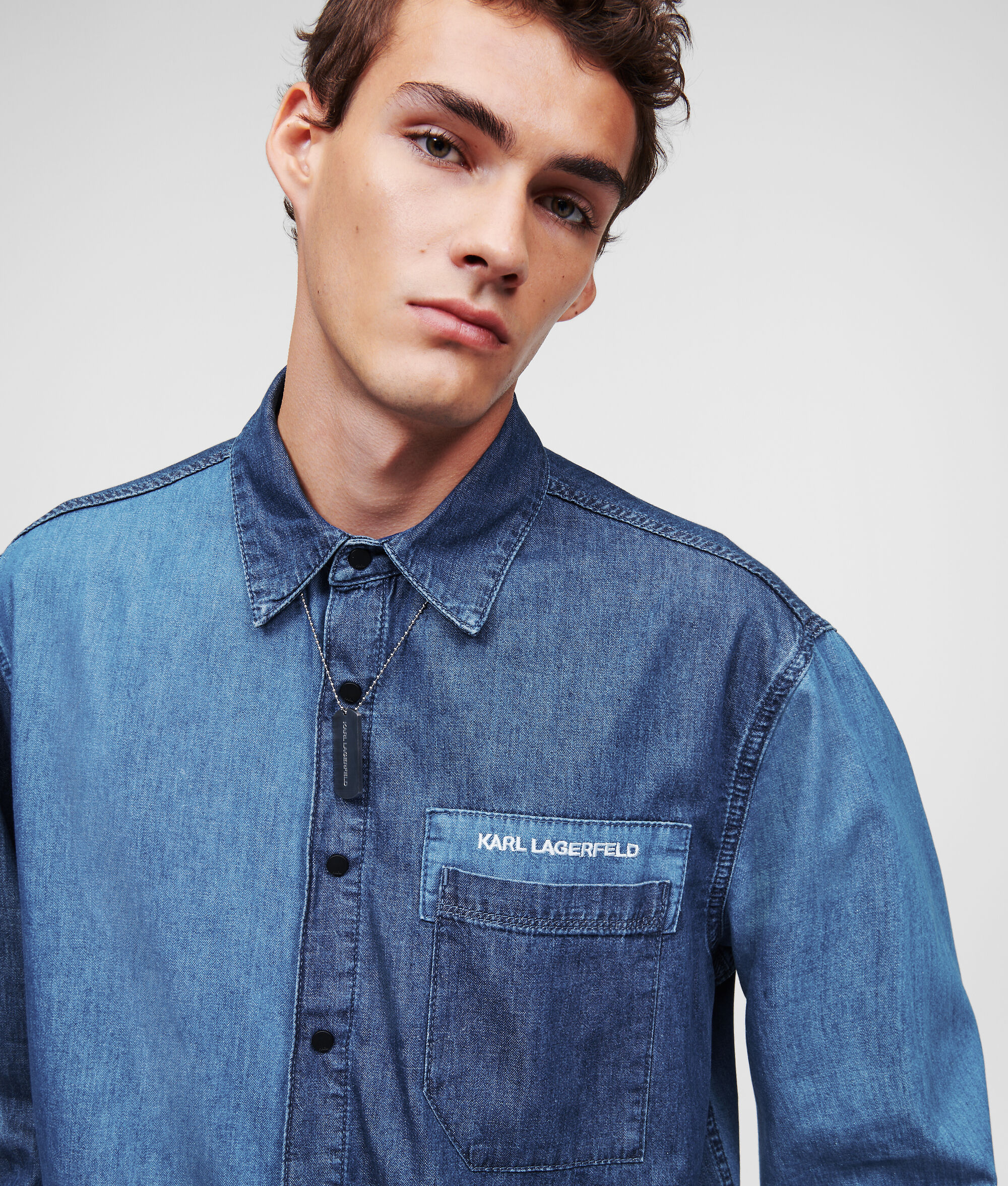 VESTE EN JEAN COLOR-BLOCK