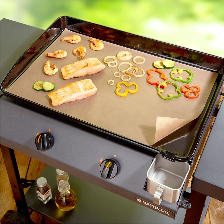 Feuille de cuisson plancha