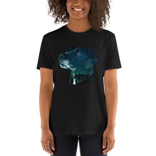 Camiseta feminina Mascochula, noite estrelada, personalizada com a foto do seu animal de estimação preto.