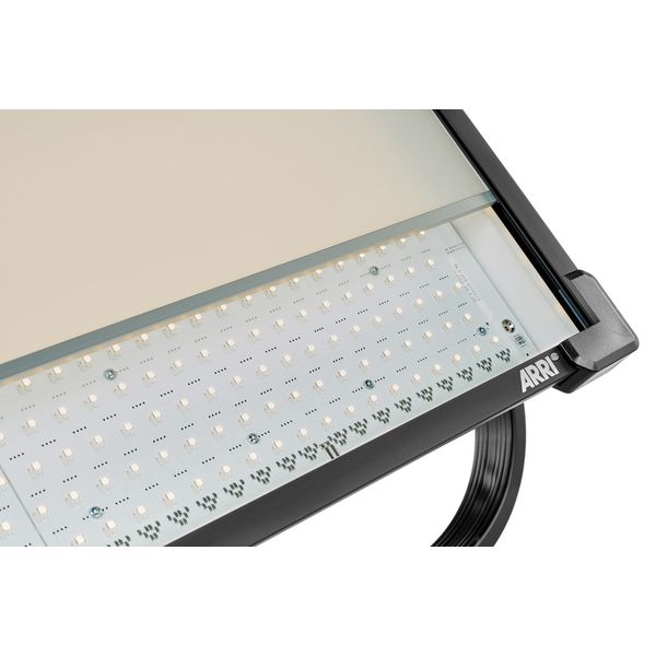 ARRI SkyPanel S60-C Bk