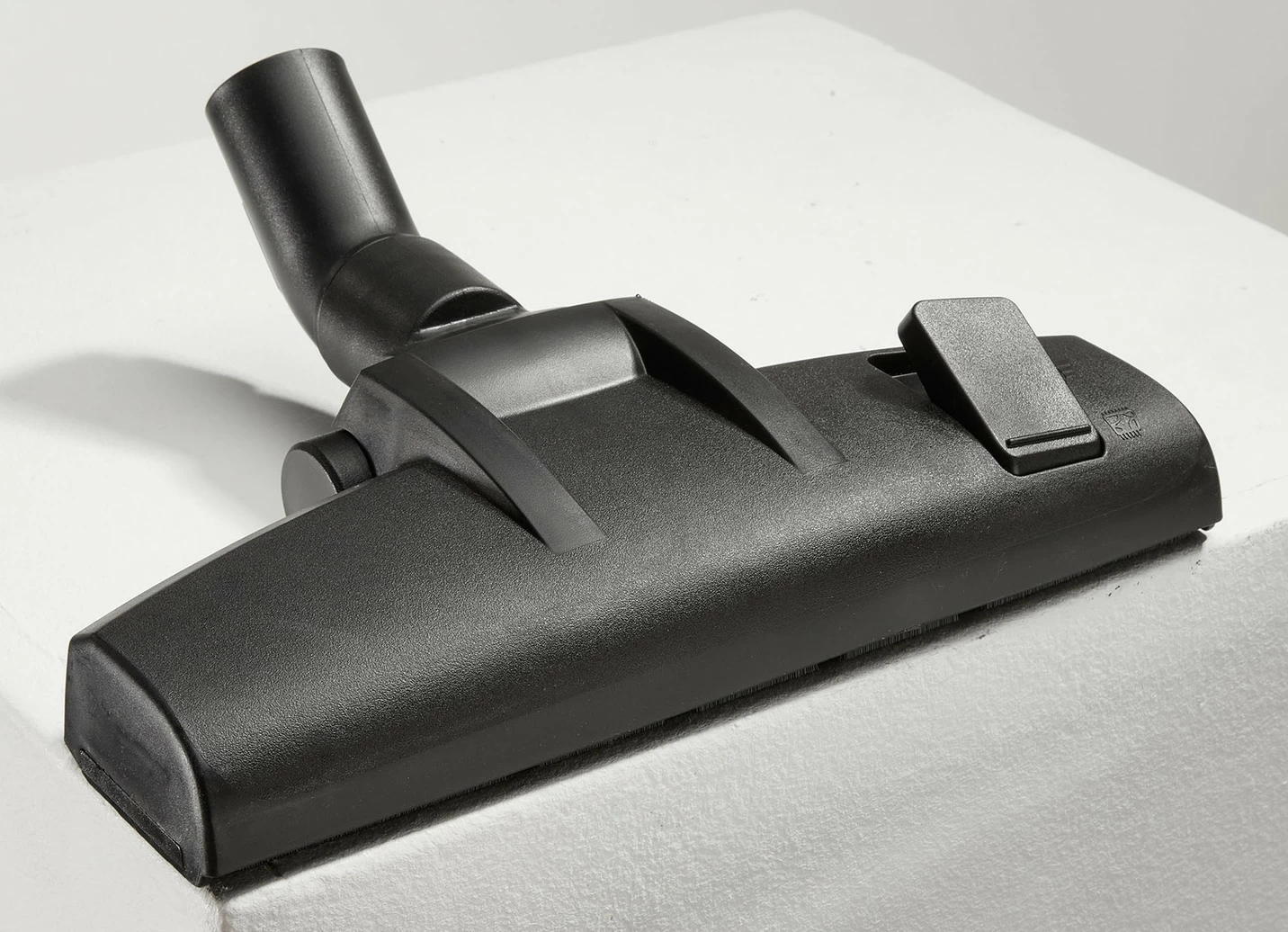Carrera High-Performance Zyklon-Bodenstaubsauger