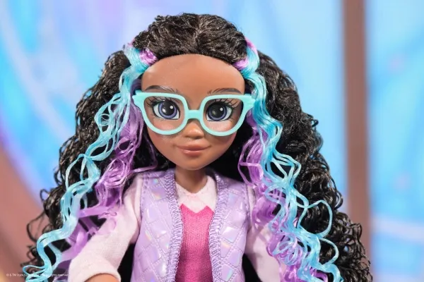 Unicorn Academy Fashion Doll 24 cm - Layla