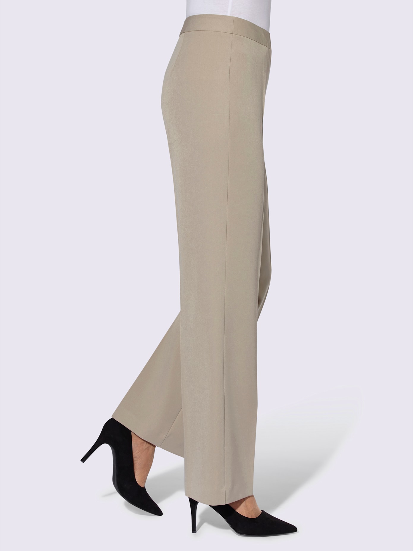 Pantalon plissé plis repassés, effet affinant