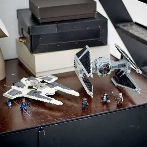 LEGO Star Wars Mandaloriansk Fang-Jager Mod TIE Interceptor - 75348