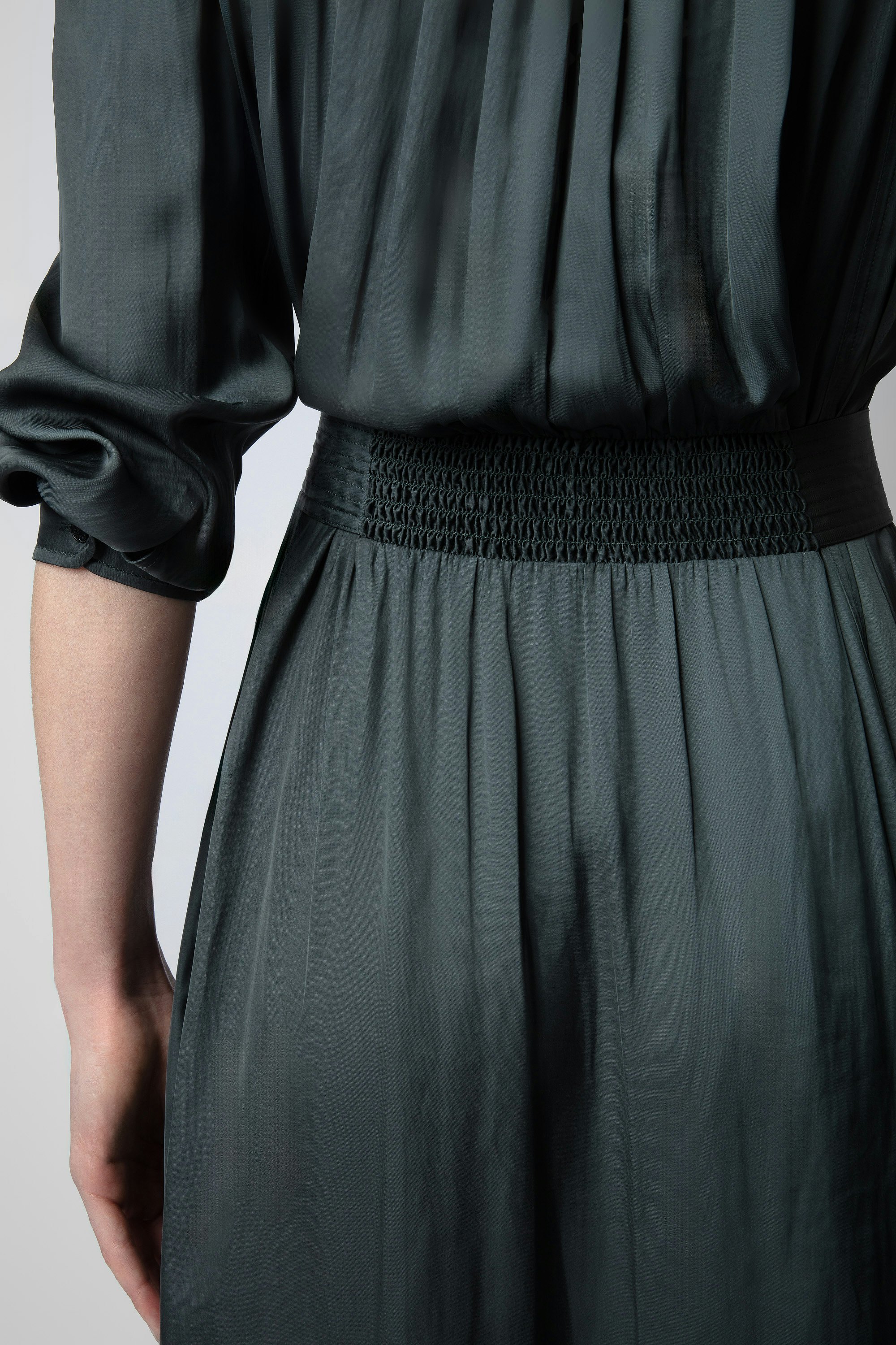 Robe Ritchil Satin