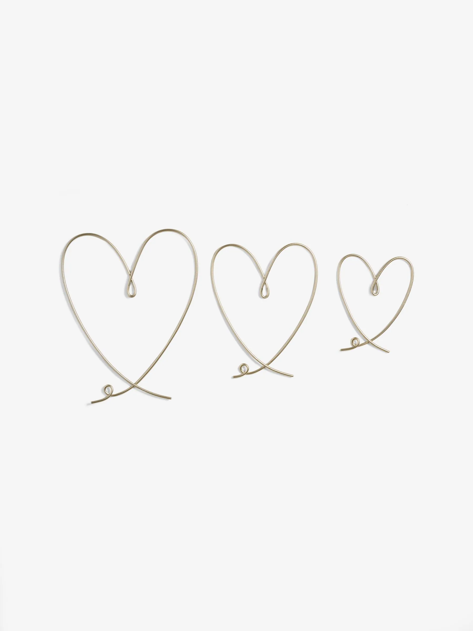 Set of 3 Metal Wire Heart Wall Art