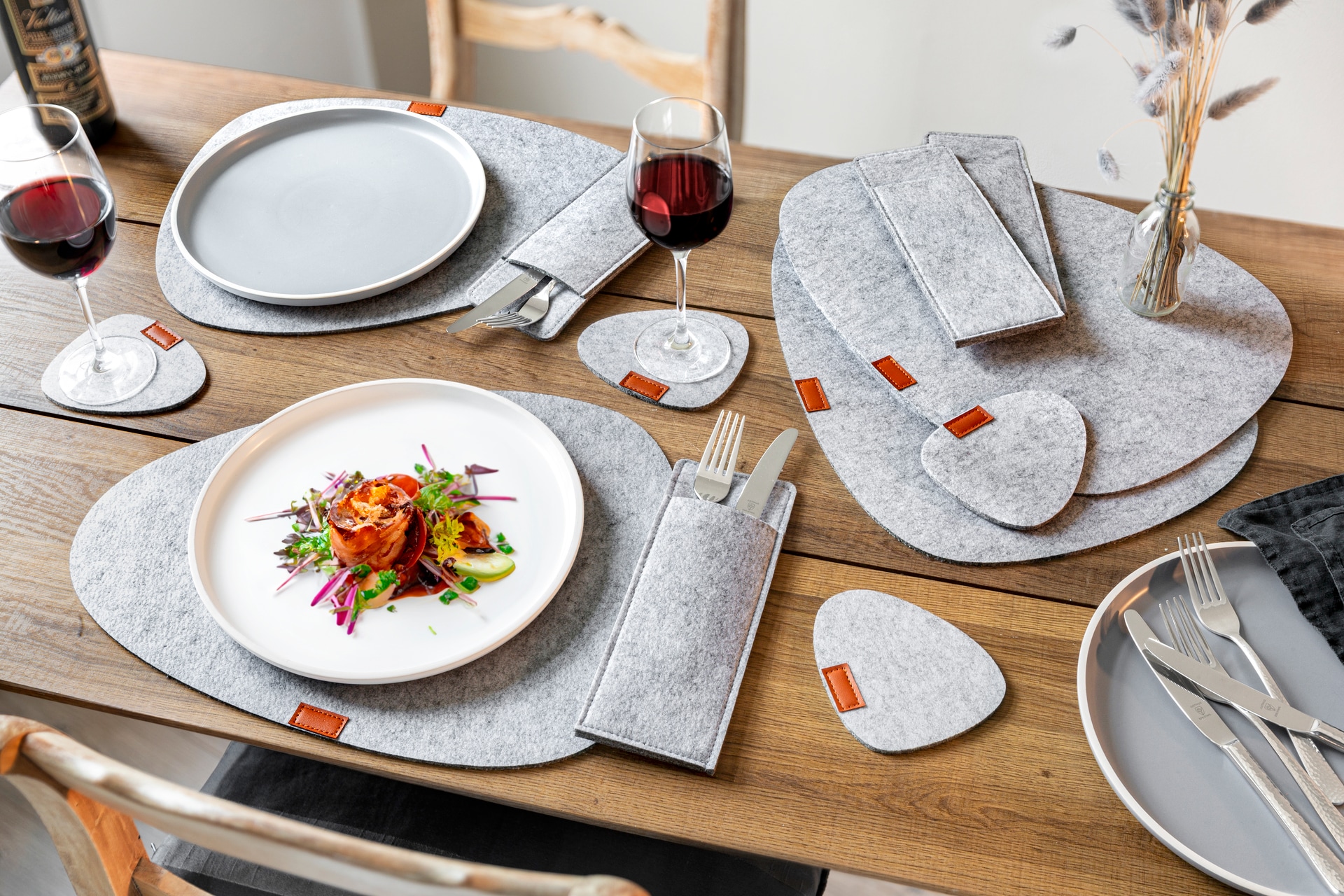 JUSTINUS Tisch-Set LIFESTYLE 12-teilig Filz hellgrau