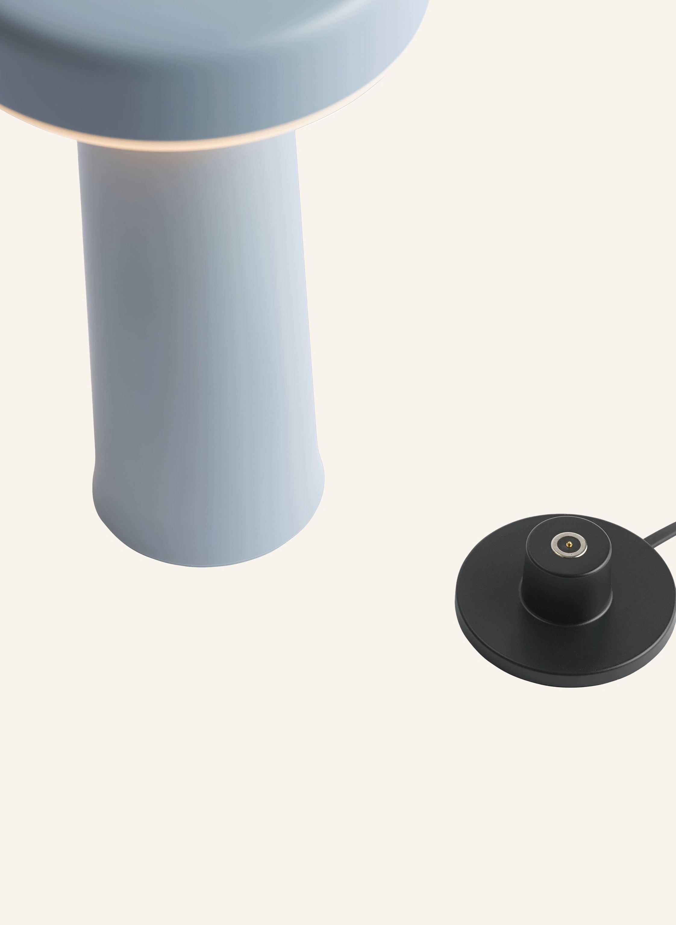 MUUTO Tischleuchte EASE