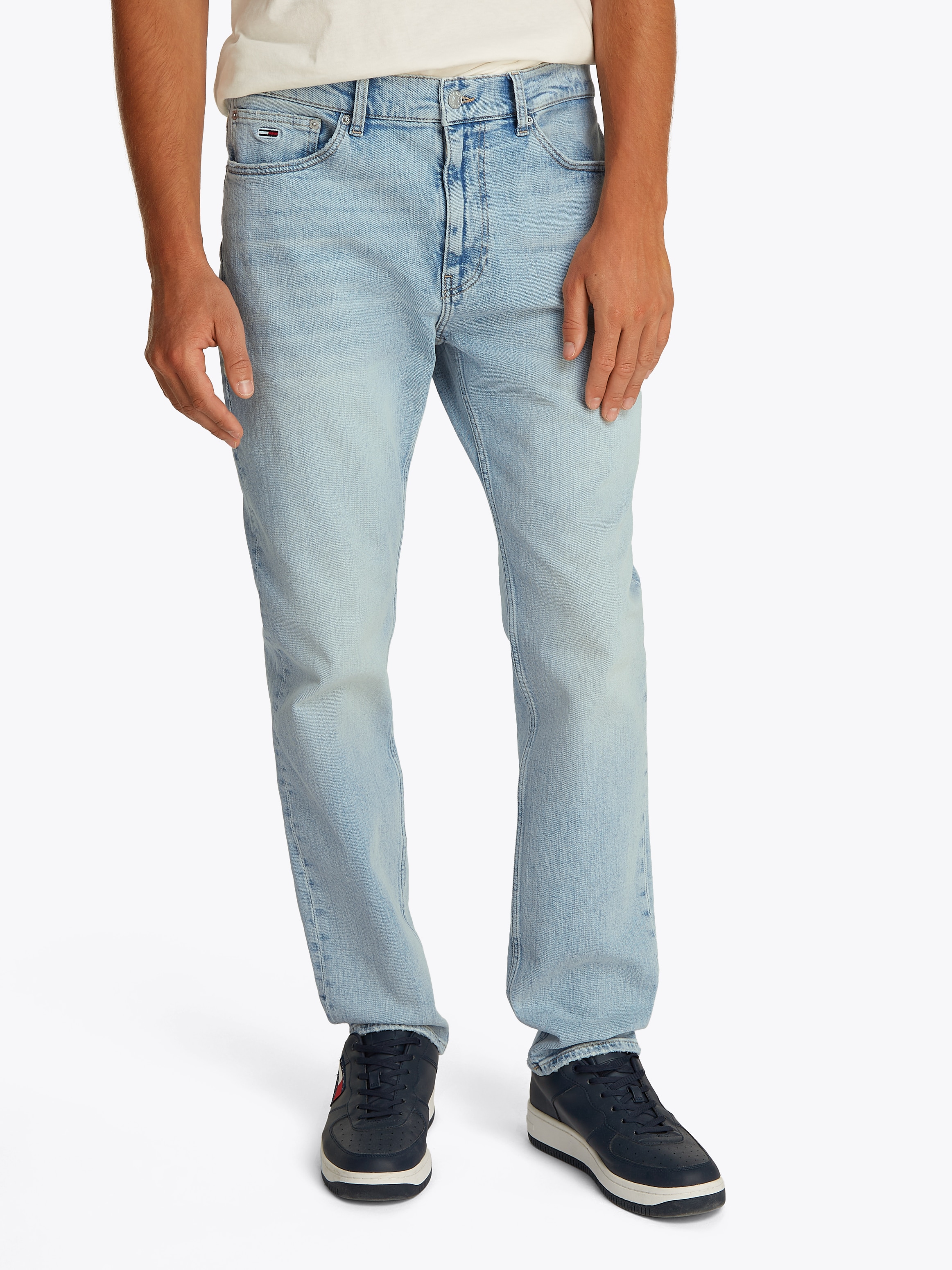 Tommy Jeans Slim-fit-Jeans »Ryan Regular Slim Straight«, Slim‑Straight‑Jeans aus hochwertigem Denim regulärer Leibhöhe