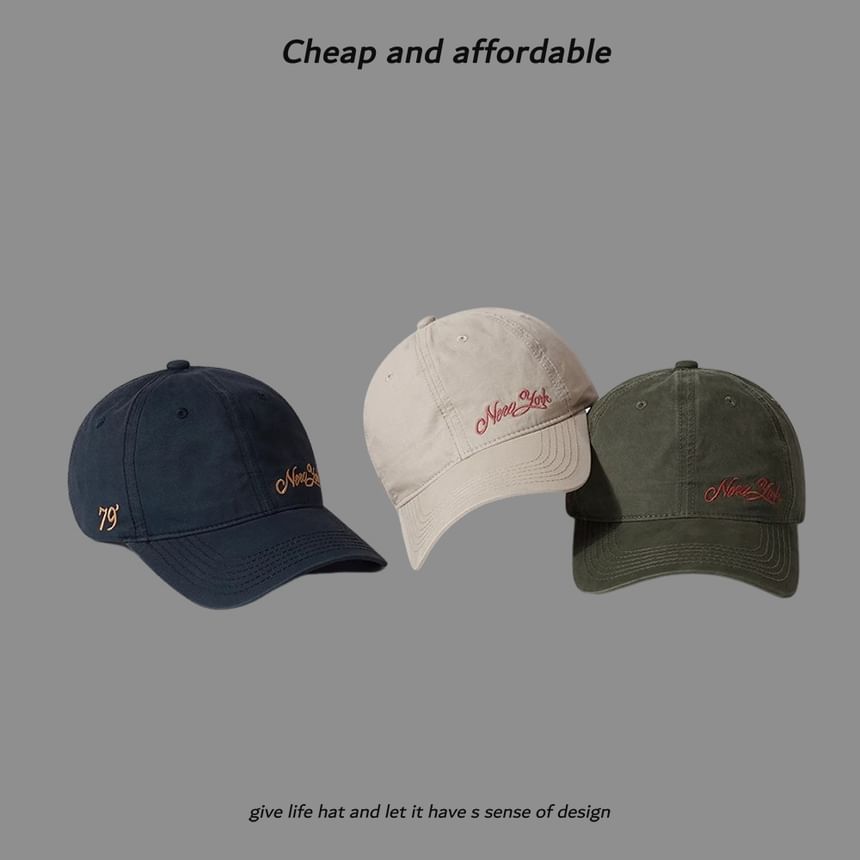 Alpha Kiss - Baseballpet met geborduurde letters