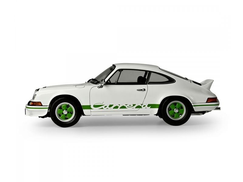 IXO Models Bausatz Porsche 911 RS 2.7 Weiss/Grün 1:8 Standmodellbausatz im Massstab 1:8