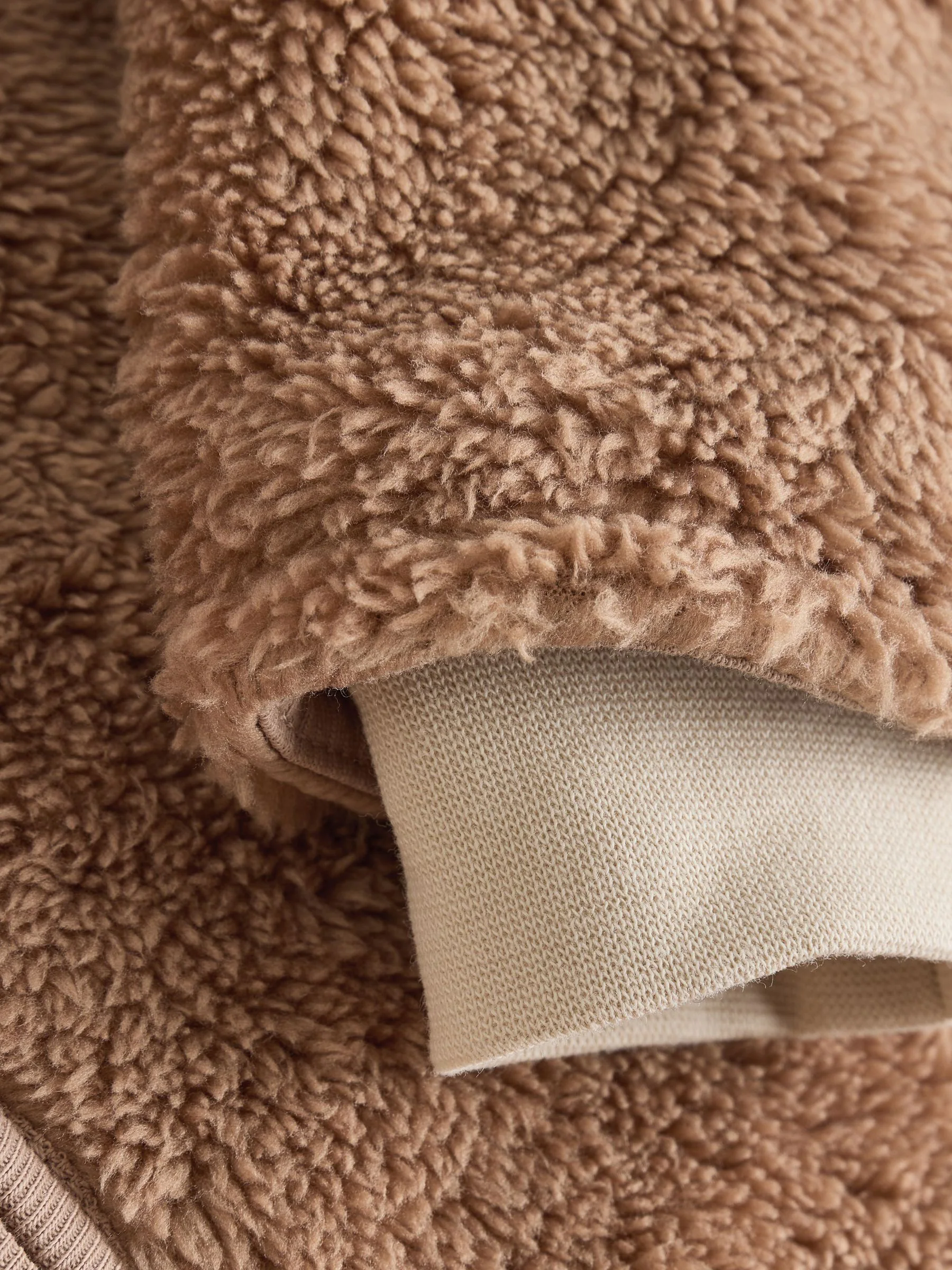 Bruine Hamish met capuchon - Baby fleece skipak (0-18mnd)