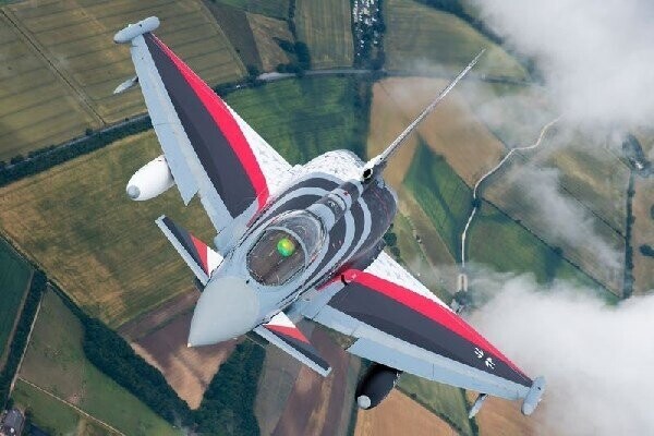 Revell - Eurofighter Typhoon Baron Spirit Modelfly Byggesæt - 1:48 - Level 5 - 03848