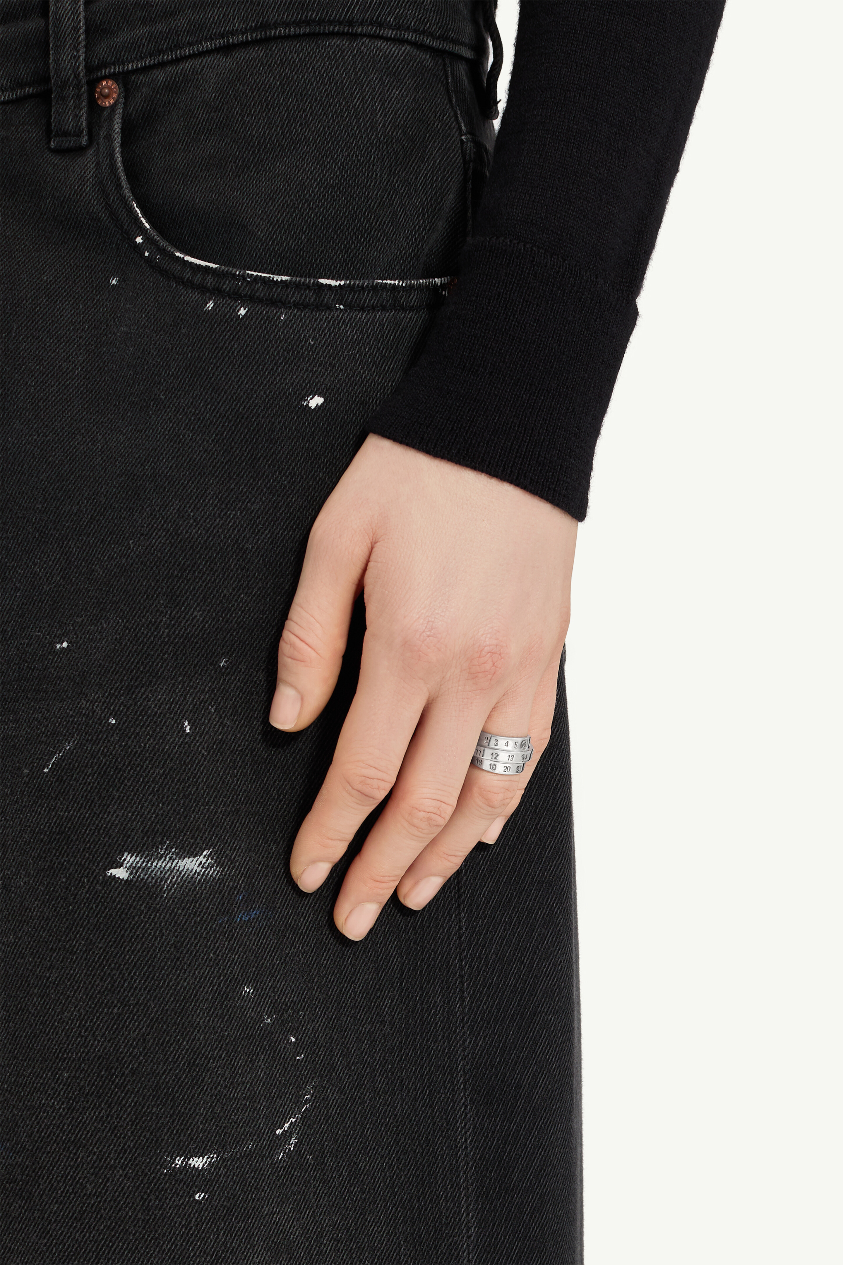 Minimal logo 3mm ring