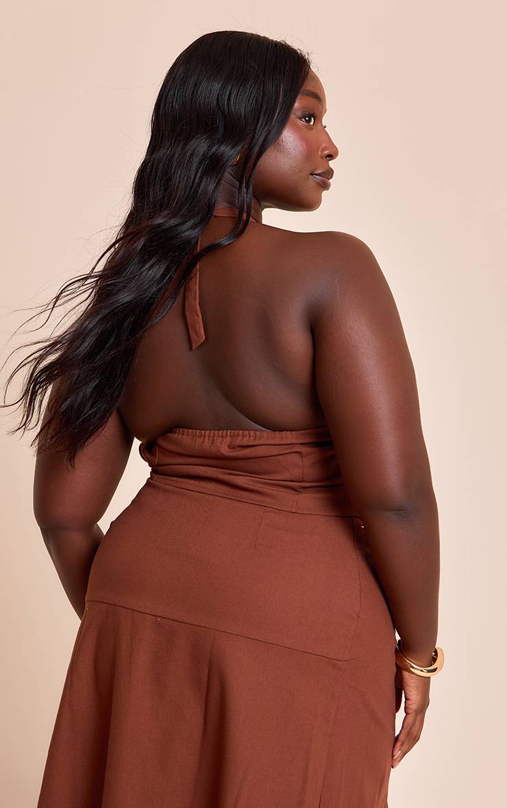 Châtaigne Top Court Grande Taille Col Licou Tissé Avec Détails Boutons Coordonné