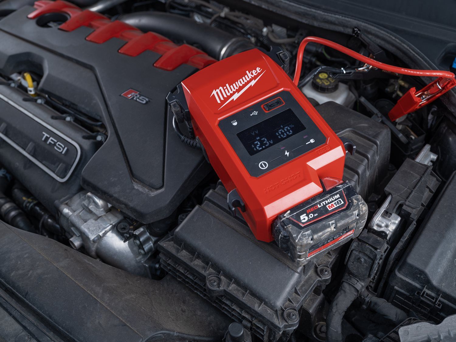 Milwaukee M18 JS2000-0 Op accu werkende jumpstarter 18V Basic body - 4933498026