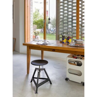 Hocker Chemnitz, höhenverstellbar, monochrom, Schwarz matt/Schwarz RAL 9005