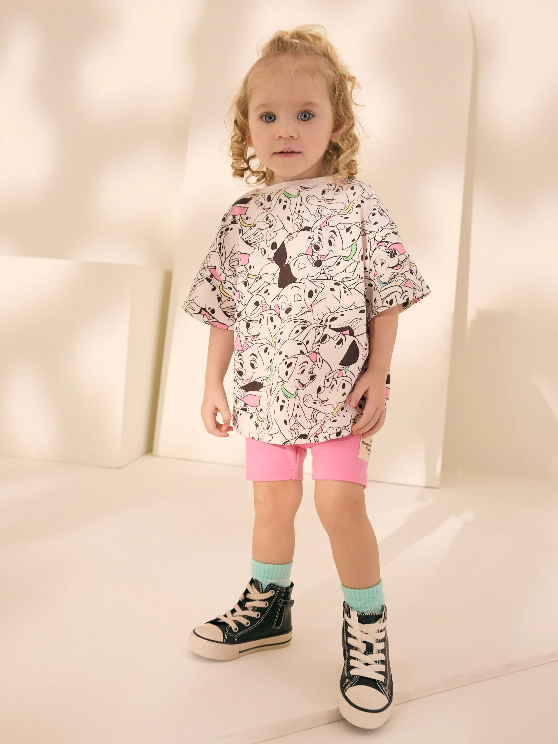Wit en roze - Disney 101 Dalmatiërs set van T-shirt met korte mouwen en fietsshort (3mnd-7jr)