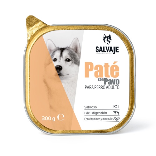 Peru selvagem adulto em banheira de patê para cães