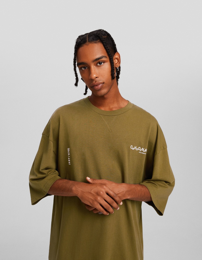 Camiseta bordada de manga curta oversized