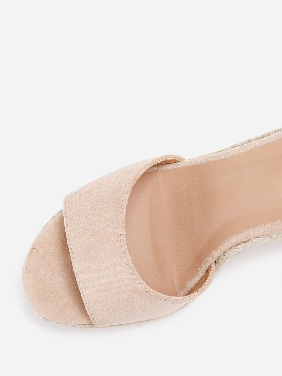 Sandales beiges à semelle compensée et liens Beige- Beige