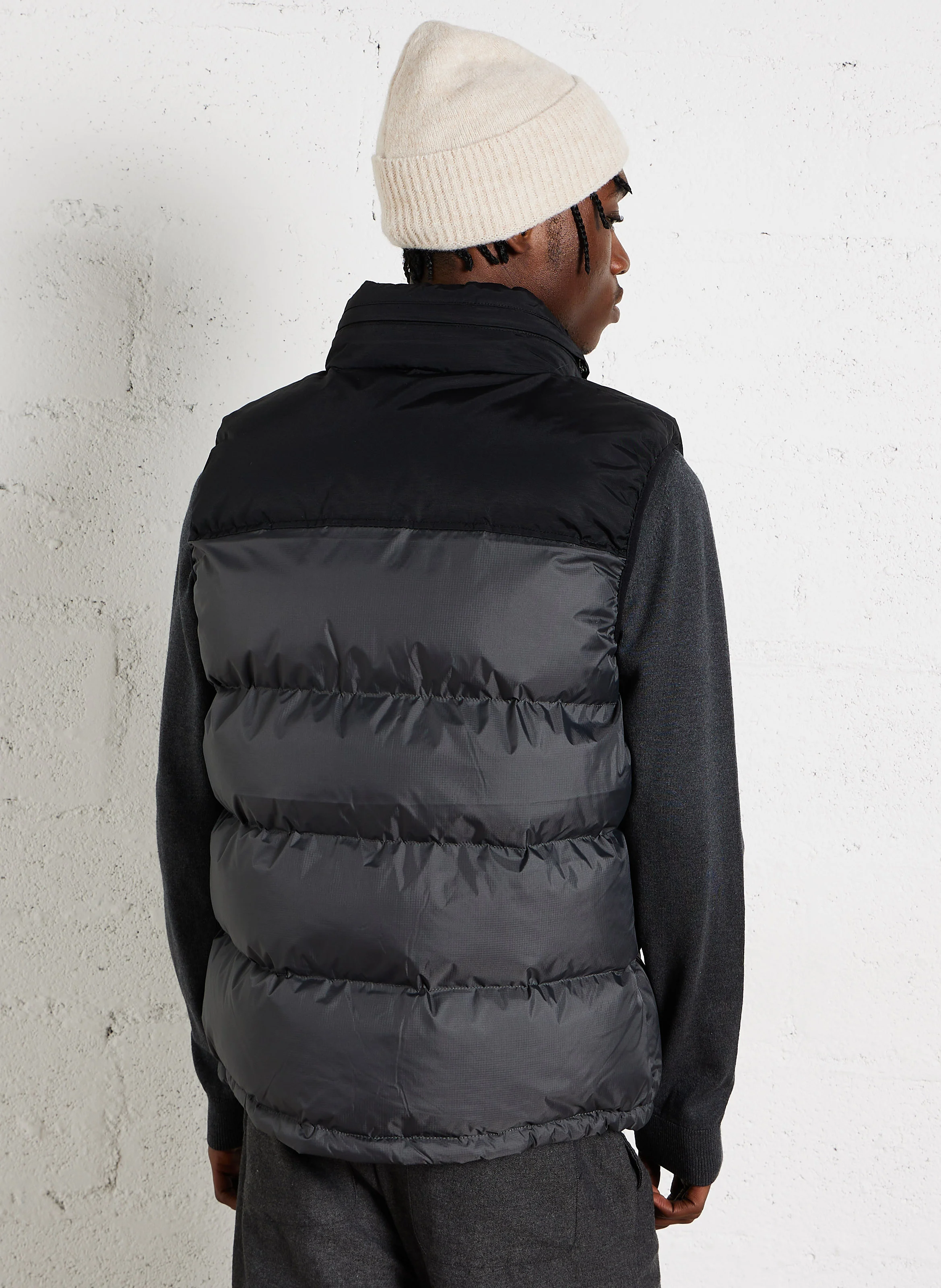 Doudoune col montant droite sans manches | Gris
