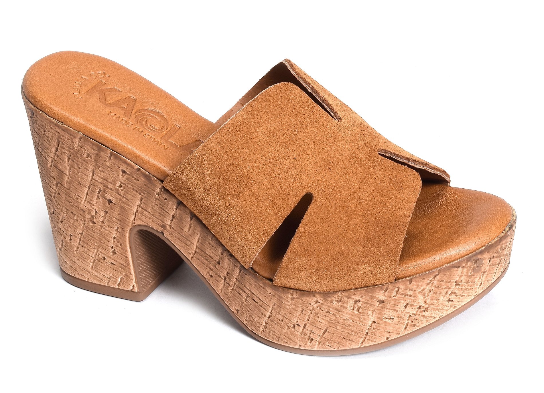 899 camel