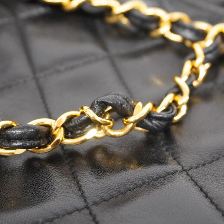 Chanel Vintage Chanel Crossbody Bag Black