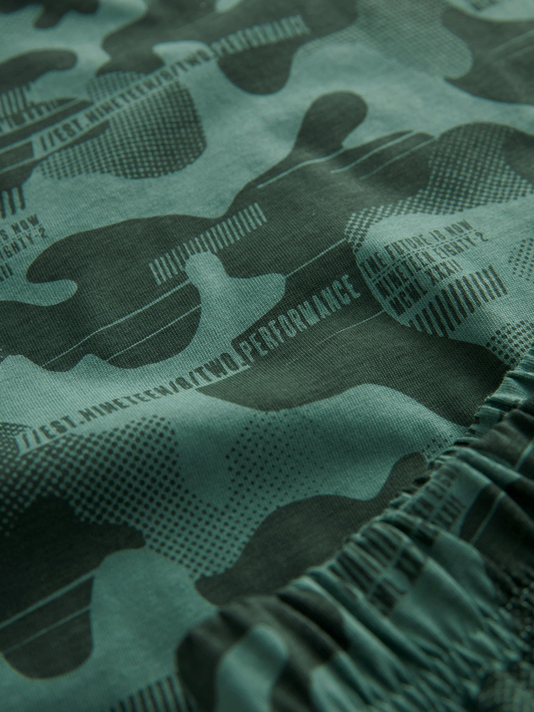 Grijs/blauw/groen camouflage - Verpakking van 3 pyjama's met lange mouwen (3-16 jr)