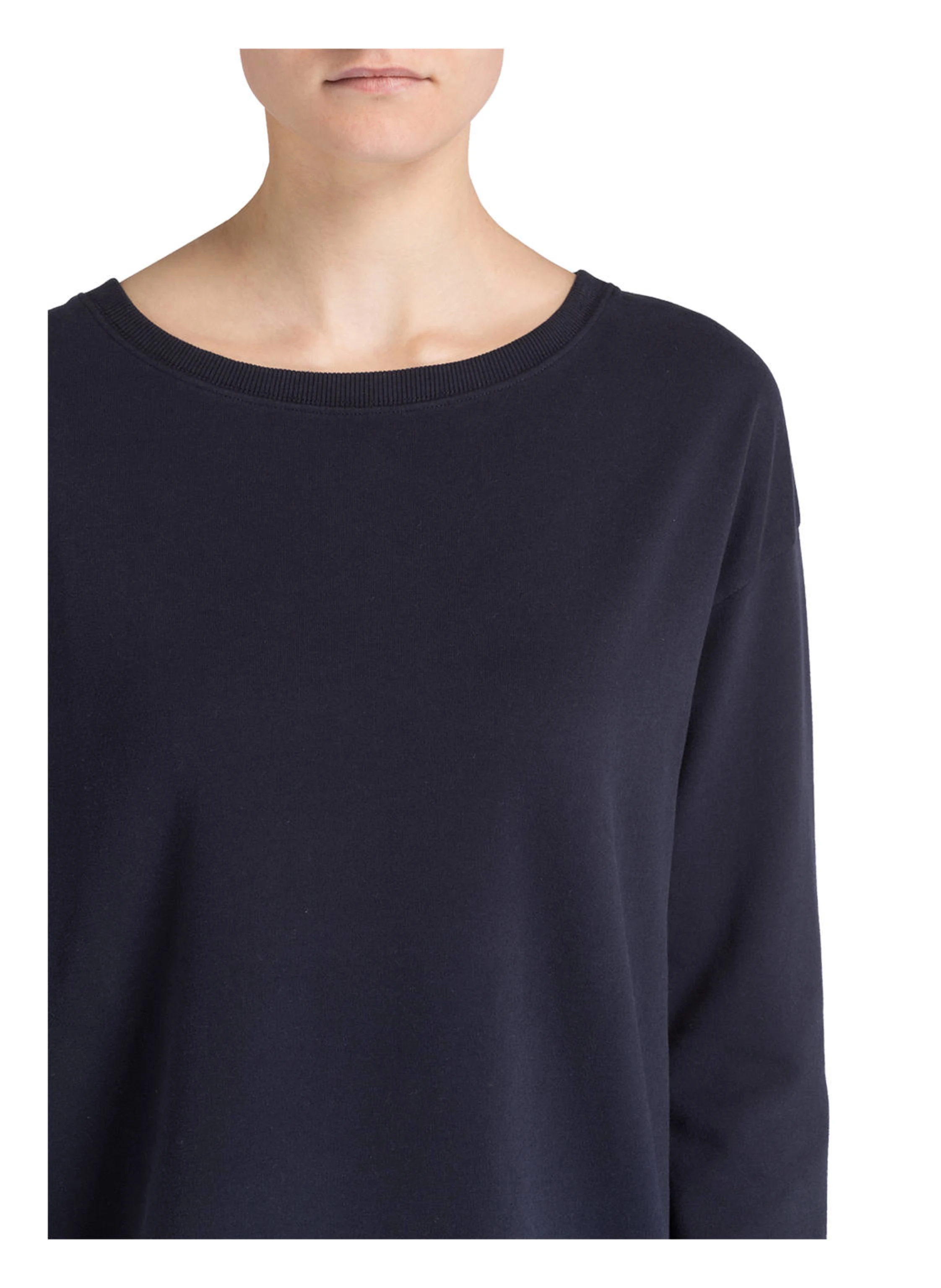 Juvia Oversized-Sweatshirt SINA