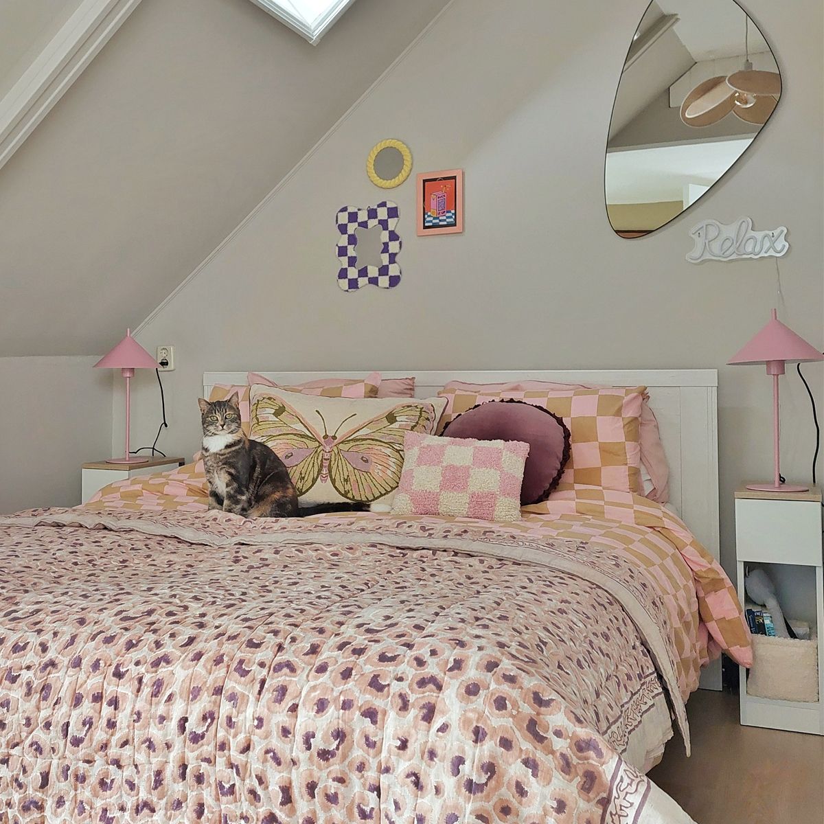Design tafellamp roze - Triangolo