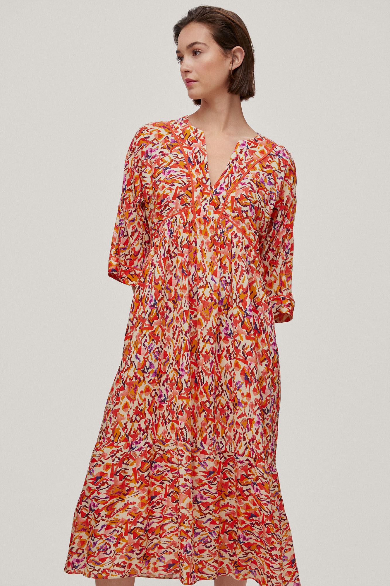Vestido túnica com estampa geométrica. - Vários modelos