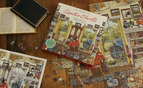 The World of Agatha Christie: 1000-piece Jigsaw: 1000-piece Jigsaw with 90 clues to spot
