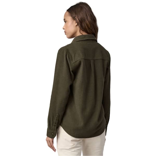 Chemise PATAGONIA W'S FJORD FLANNEL SHIRT WHOLE WEAVE: PINE NEEDLE GREEN
