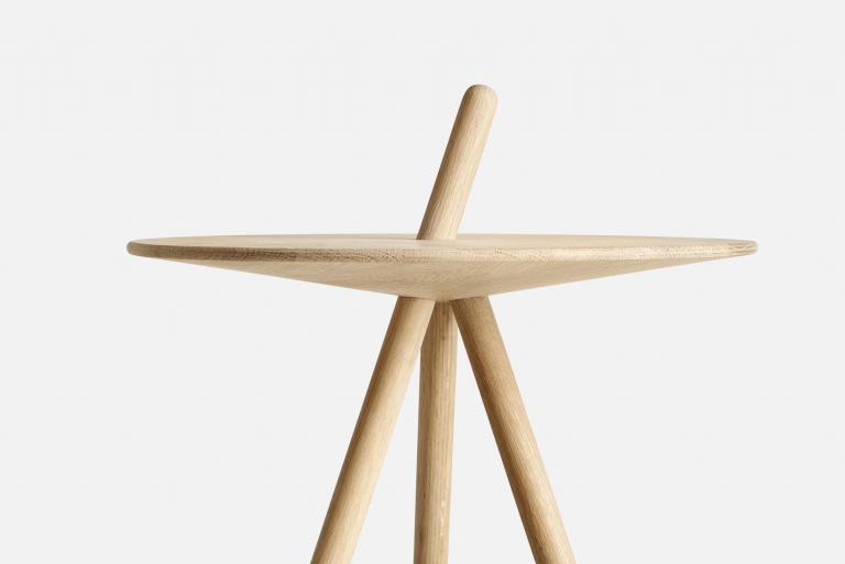 Woud Come Here bijzettafel white pigmented oak