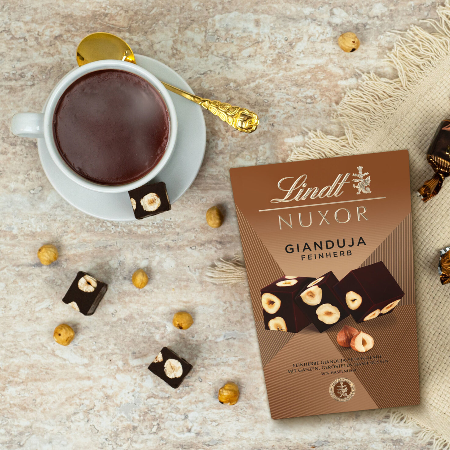 Lindt Nuxor Pralinés Dunkel Haselnuss