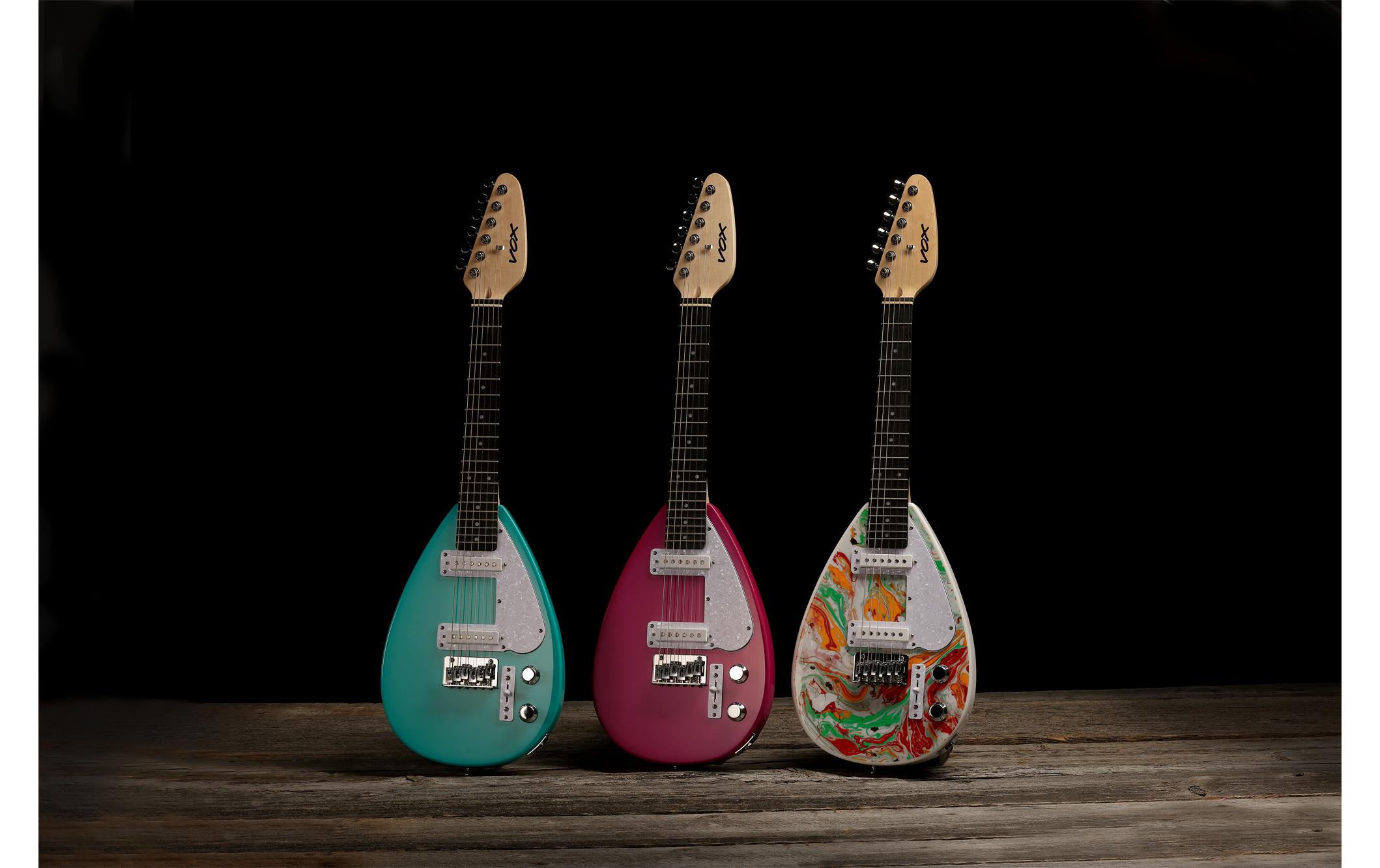 E-Gitarre Mark III Mini – Loud Red<br>E-Gitarre mit 3/4-Korpus und kurzer Mensur