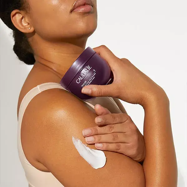 Bálsamo Corporal Firmador e Lifting Vinosculpt da Caudalie 250ml