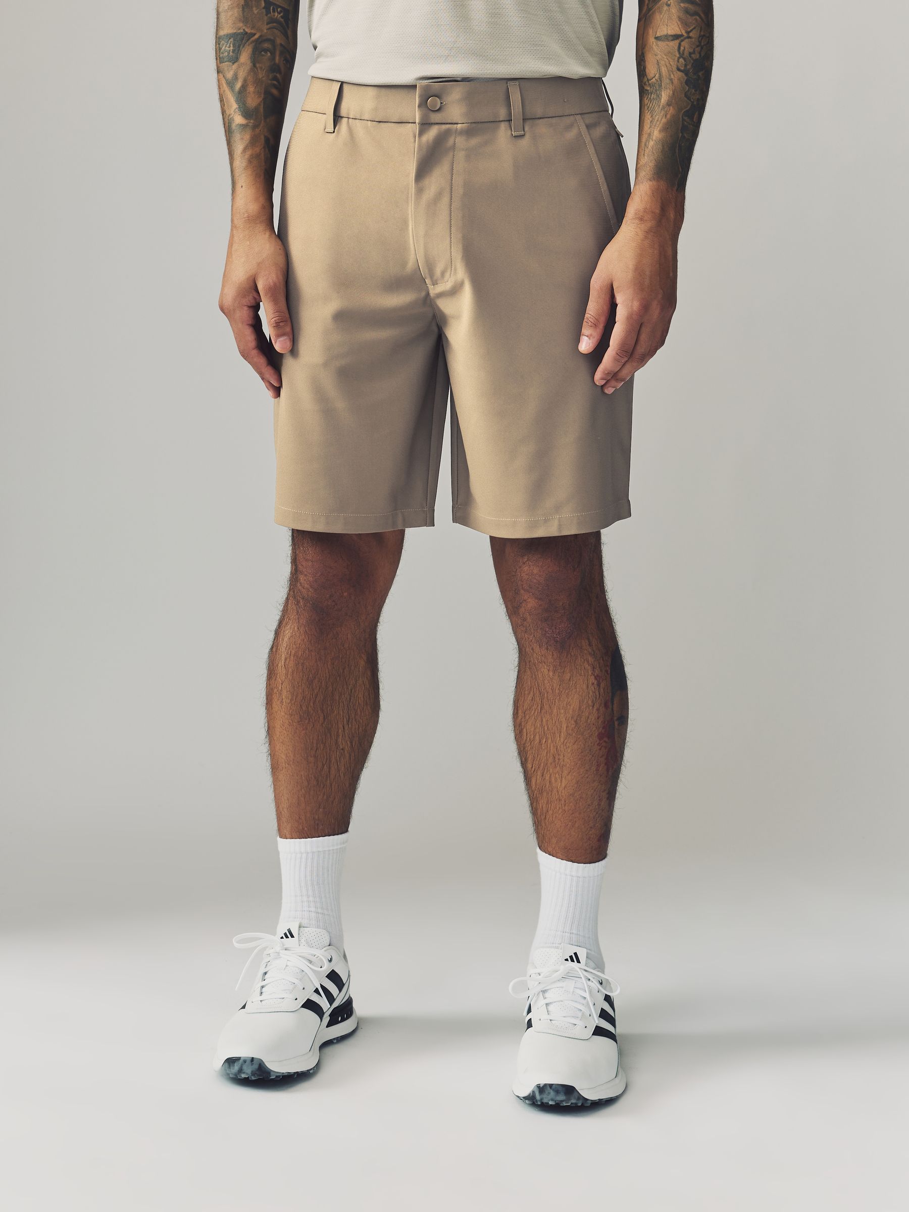 Neutraal kiezelkleurig - Active Golfshorts