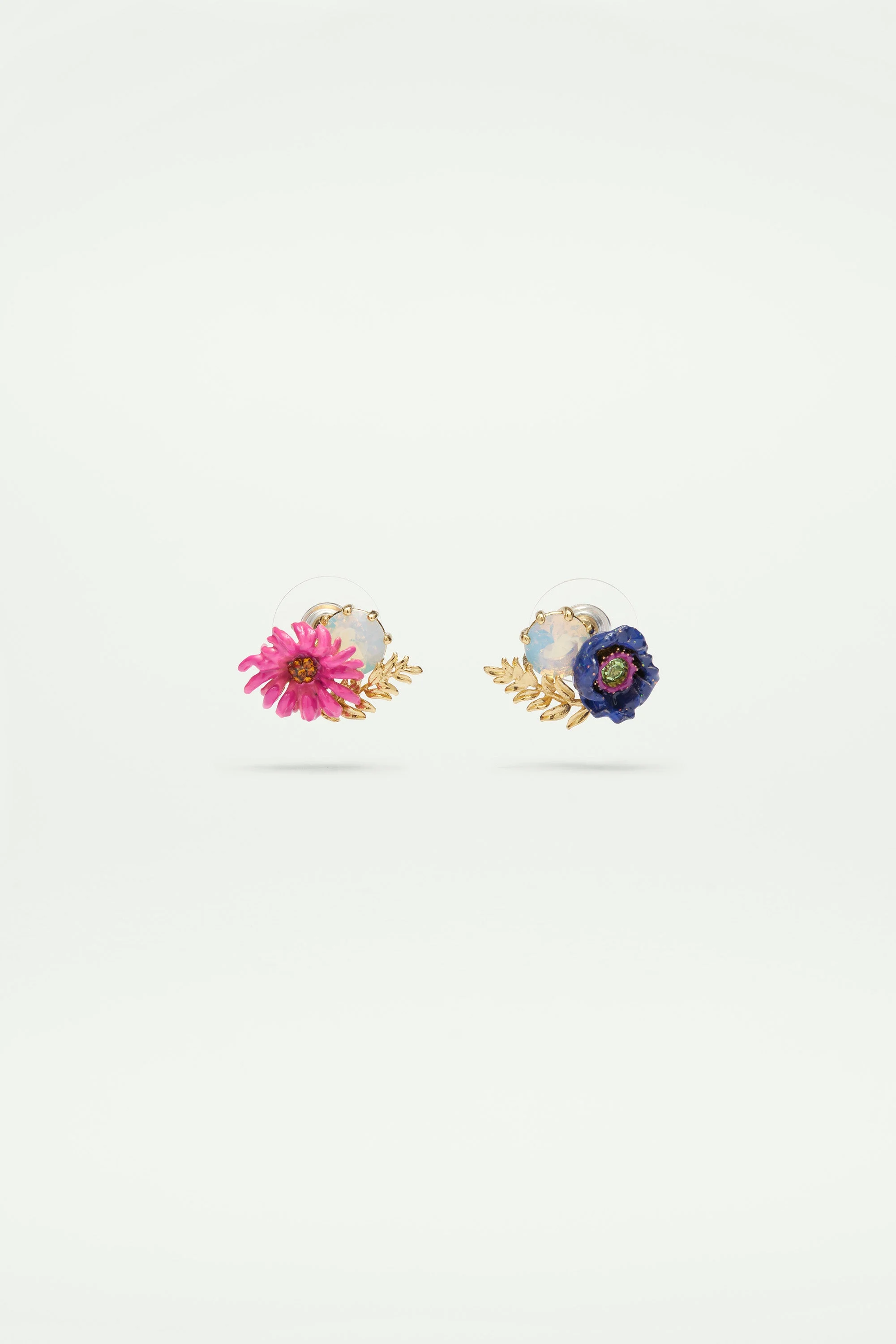 Boucles d'oreilles tiges fleurs imaginaires et cristal | Multicolore