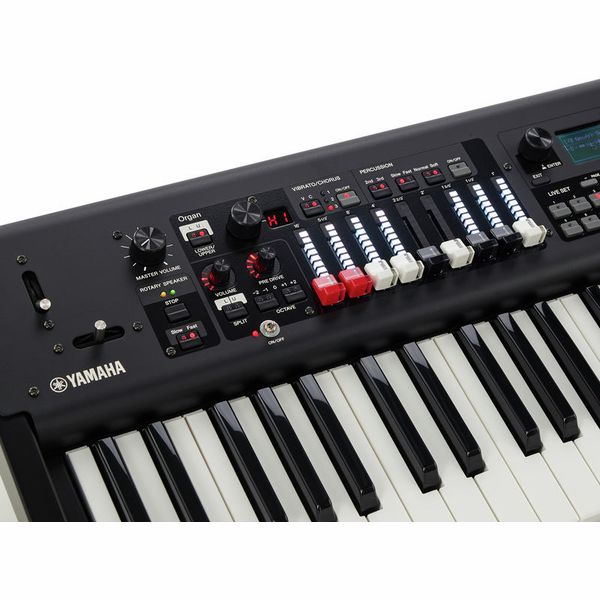 Yamaha YC61