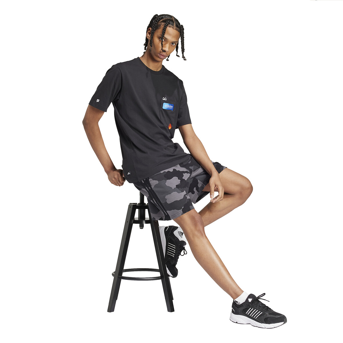 Camiseta de manga curta adidas Performance com estampa de emojis