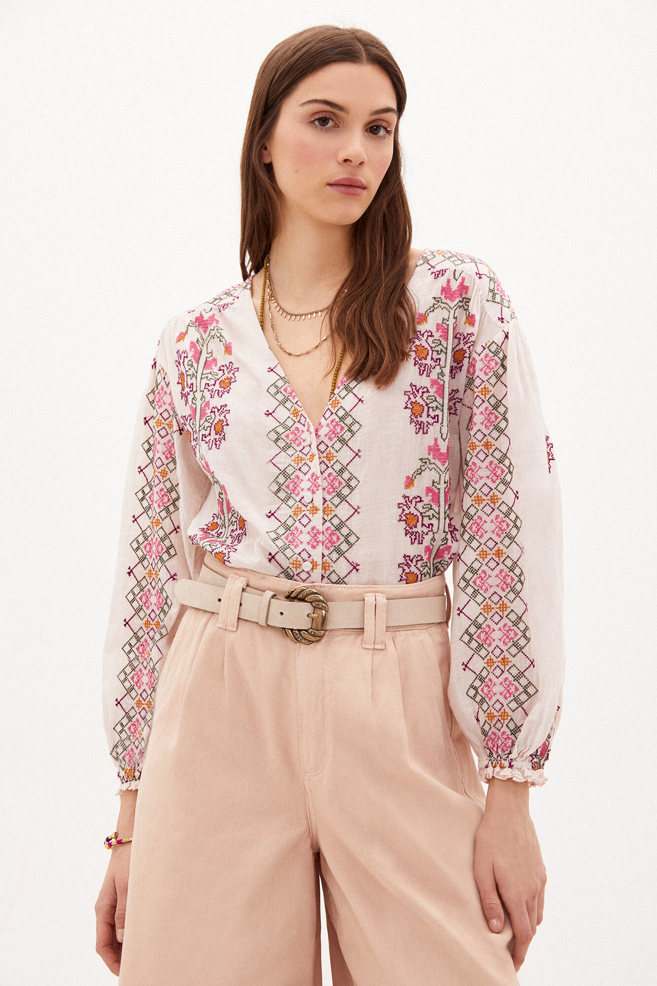 Blusa Lucie de algodão bordado - Vários modelos