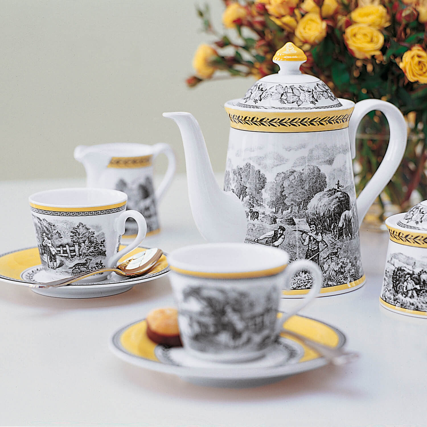 Audun Coffee pot Multi-colored, 37.2 oz, Premium Porcelain
