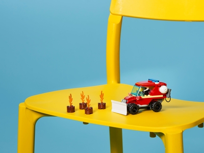 LEGO Kleine bluswagen (60279)