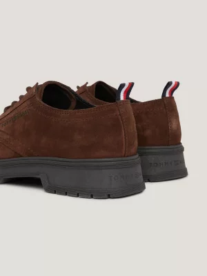 Sapatos Derby de camurça com cadarço