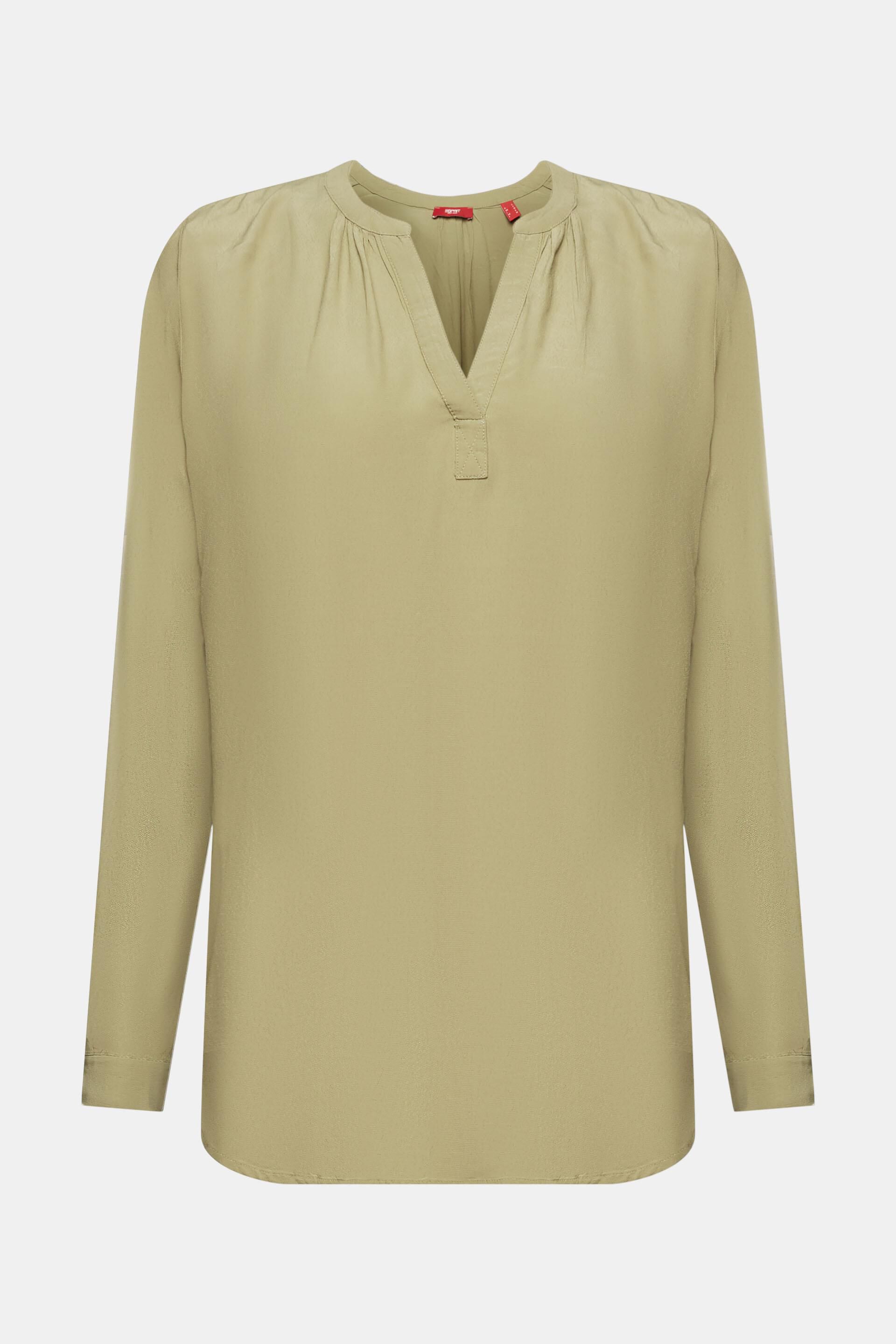 Blouses woven