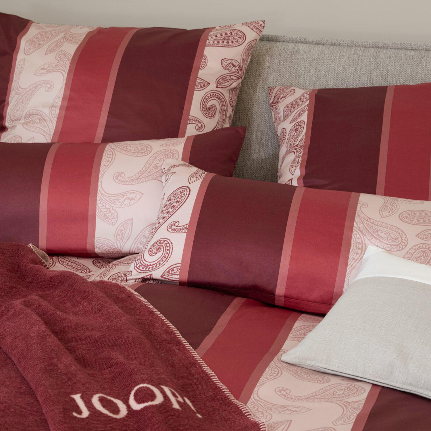 JOOP! Bettwäsche Paisley Stripes