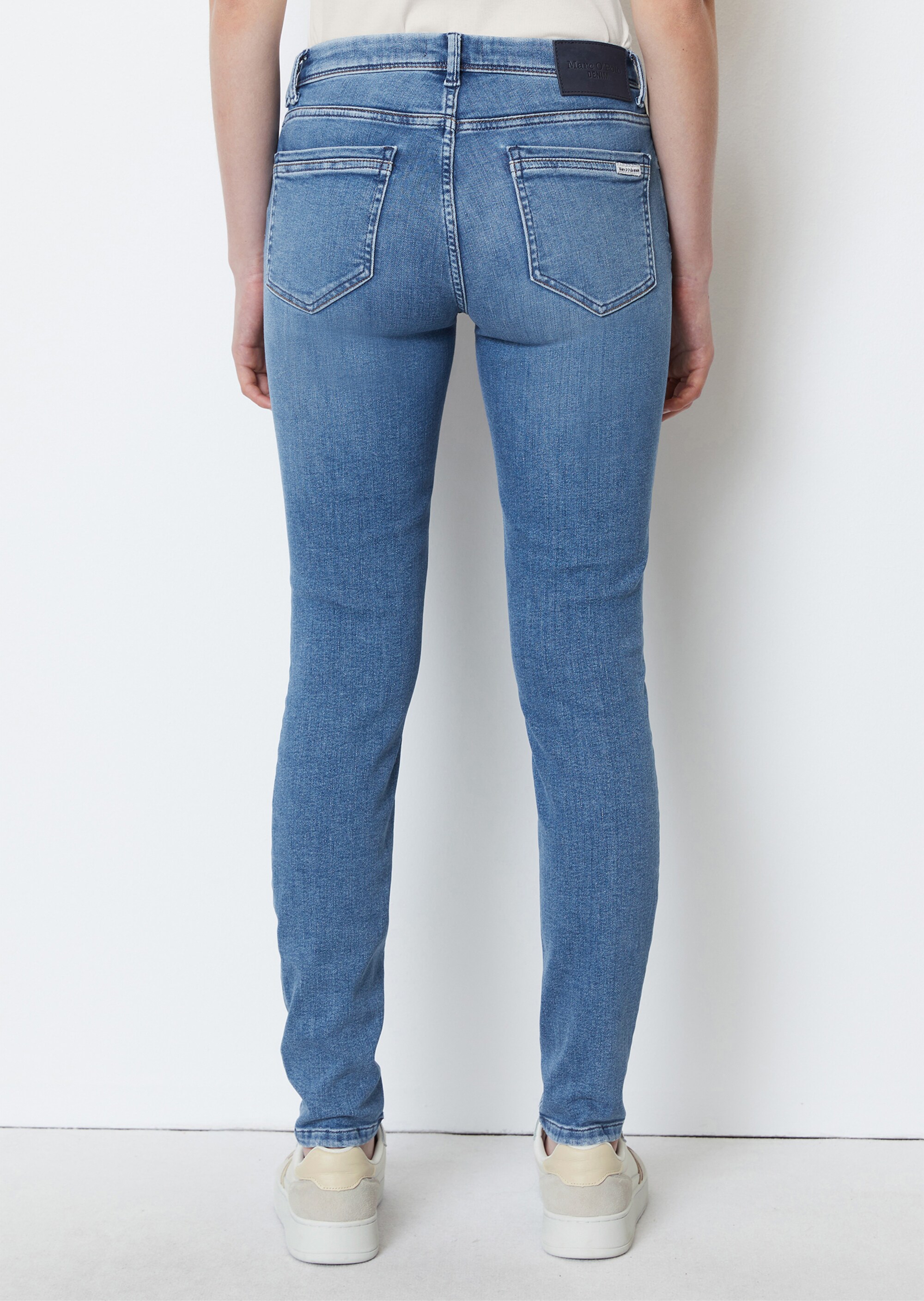 Jeans Modell ALVA slim aus Organic-Cotton-Mix-Stretch
