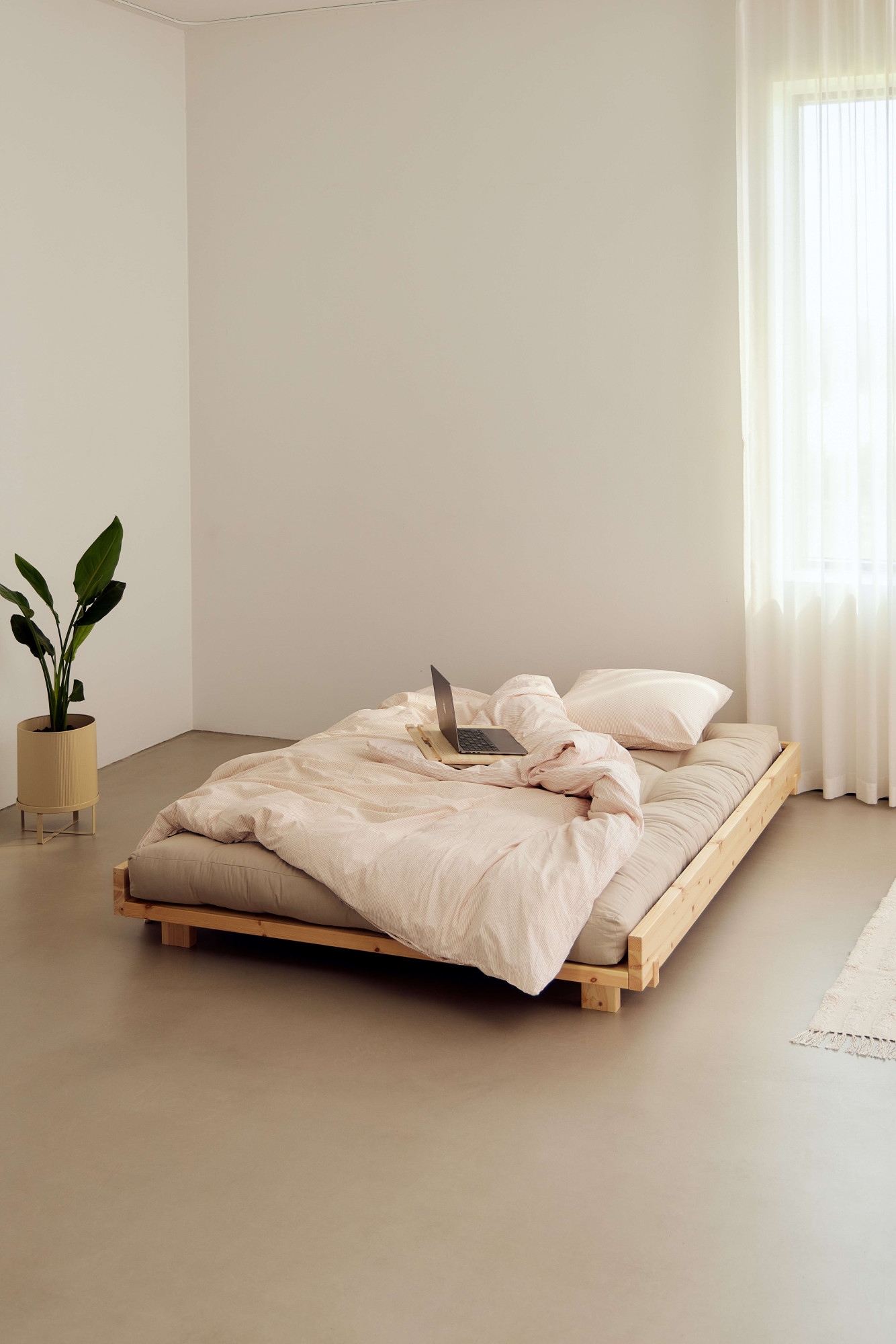 Karup Design Bettgestell »Social Bed, ohne Matratze, FSC®-zertifiziertes Massivholz« wahlweise mit oder ohne verstellbares Zubehör, Bett in mehreren Grössen